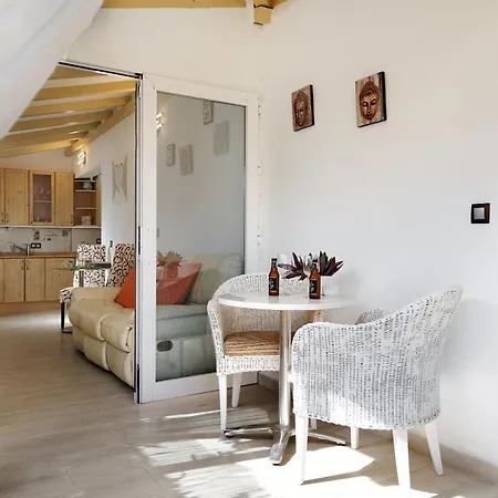 Apartament Isla Lobos *